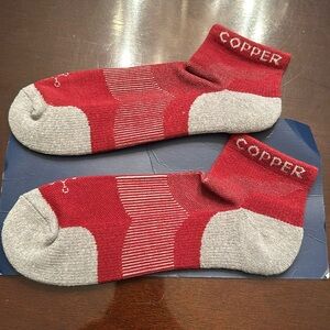 Tommie Copper Women’s Ultra Fit Ankle Socks - Burgundy